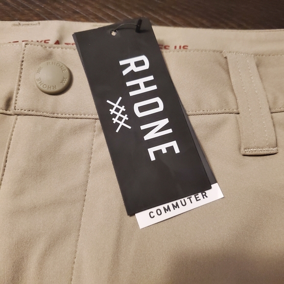 Rhone Commuter Short - Picture 4 of 7